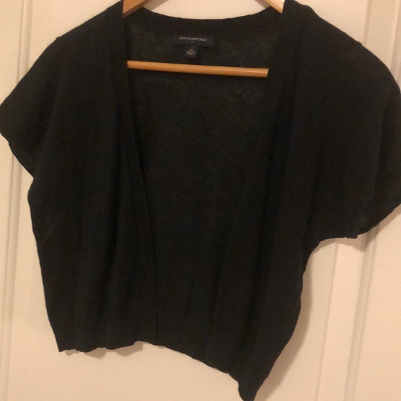Banana Republic lightweight black shrug - Picture 1 of 3